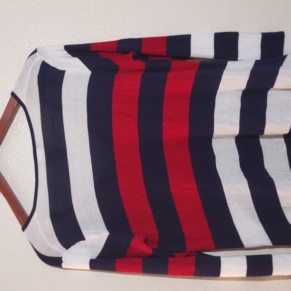 SLIGHTLY USED TOMMY BAHAMA RED WHITE AND BLUE SIZE M SWIM COVER UP - Picture 10 of 12